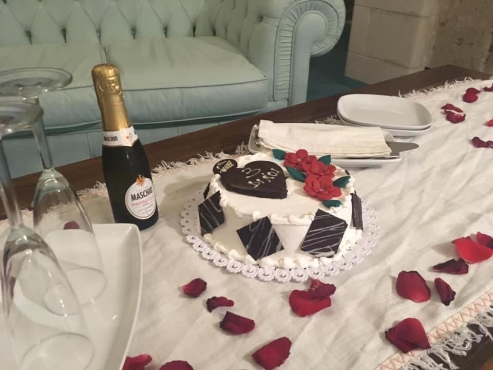 マテーラ アッラ ディモーラ ディ キアーラ スイート ＆ ルームス Bed & Breakfast エクステリア 写真